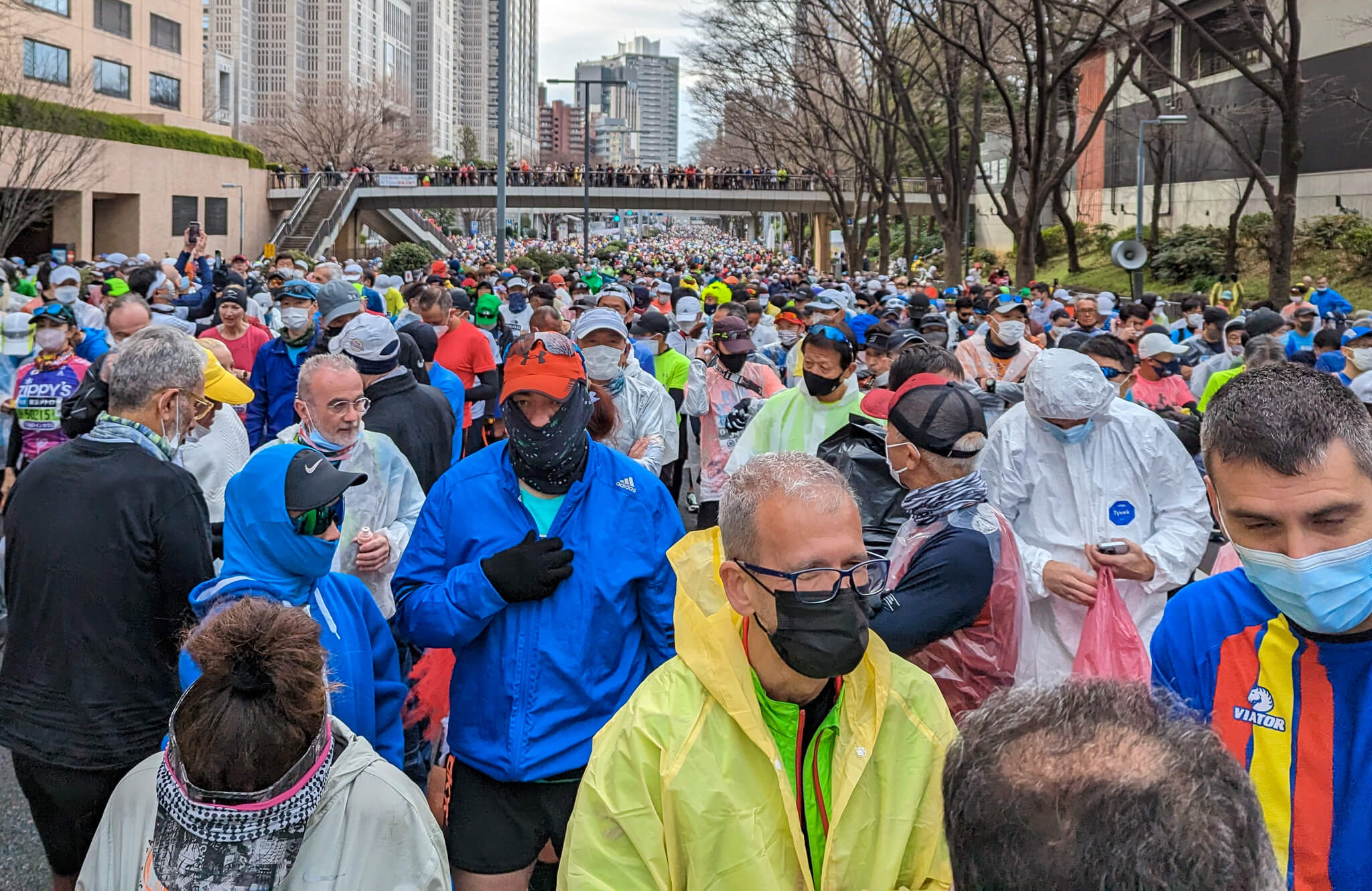 2023 Tokyo Marathon - waiting for the start