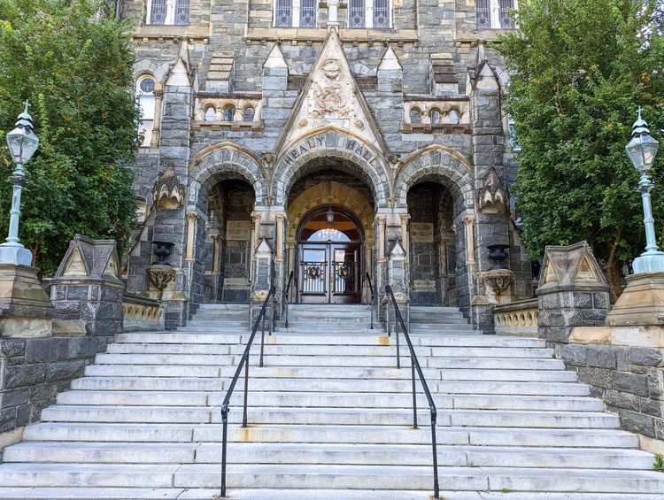 Front steps leading to Healy Hall, Georgetown University