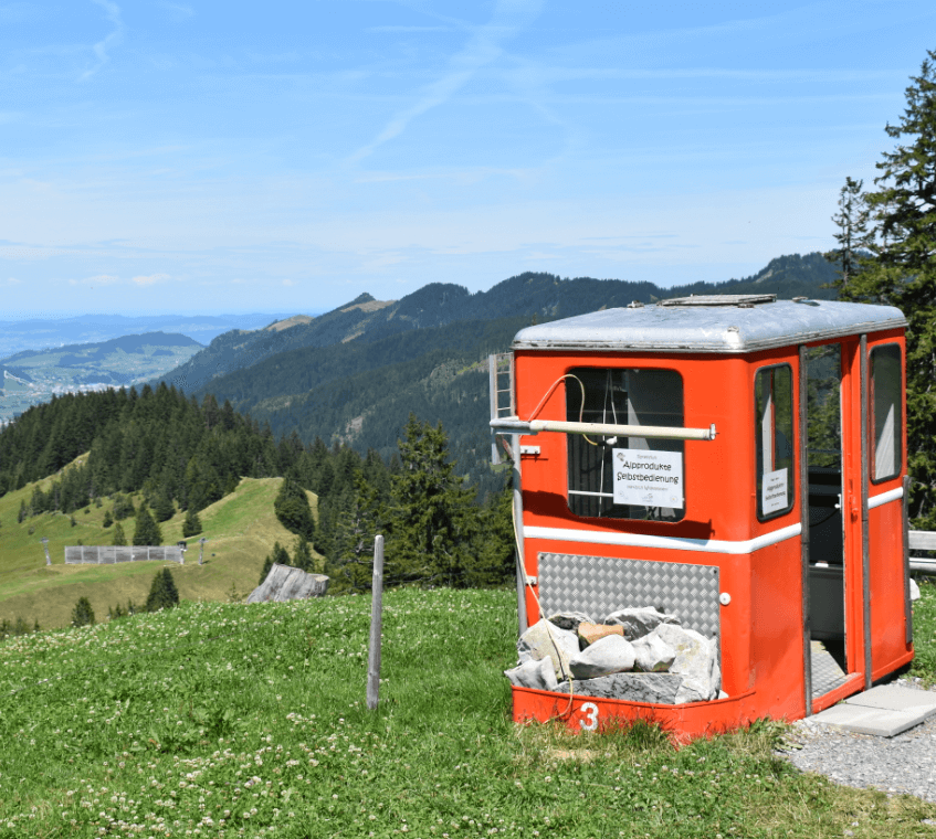 Mountain view with a cable car in the foreground - Moral Letters to Lucilius