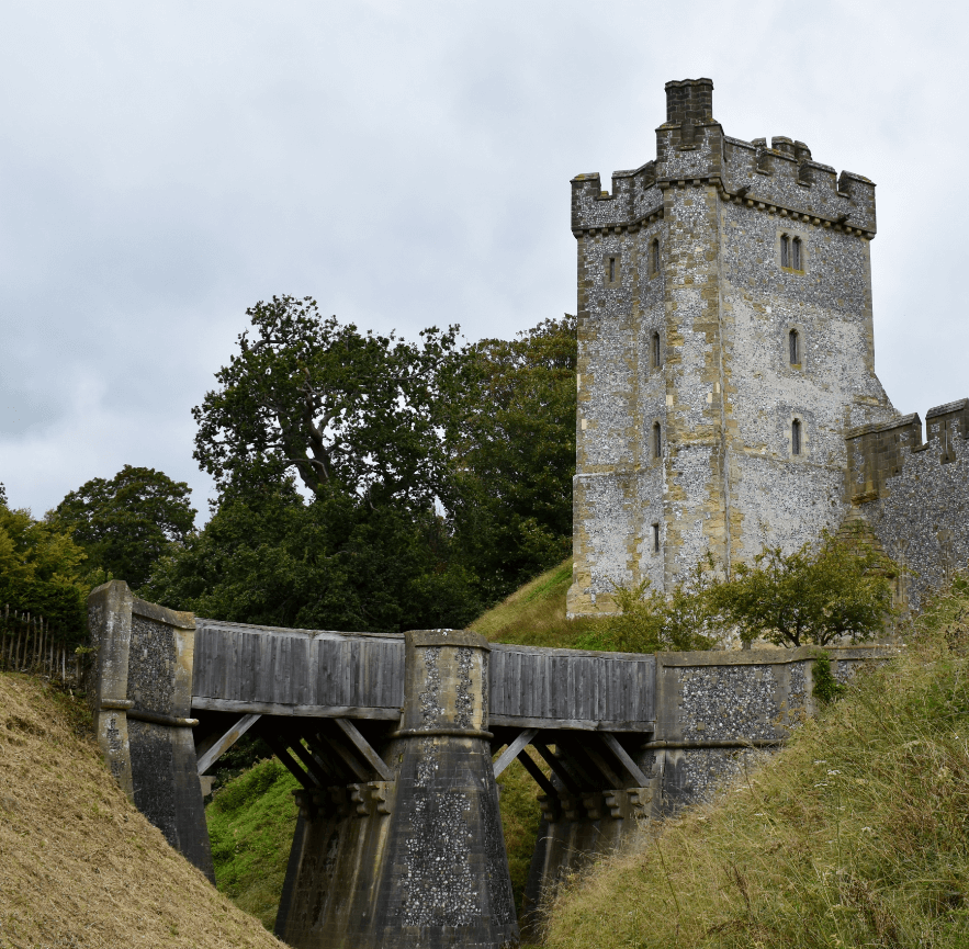Castle fortification with a wooden bridge over a moat - Moral Letters to Lucilius